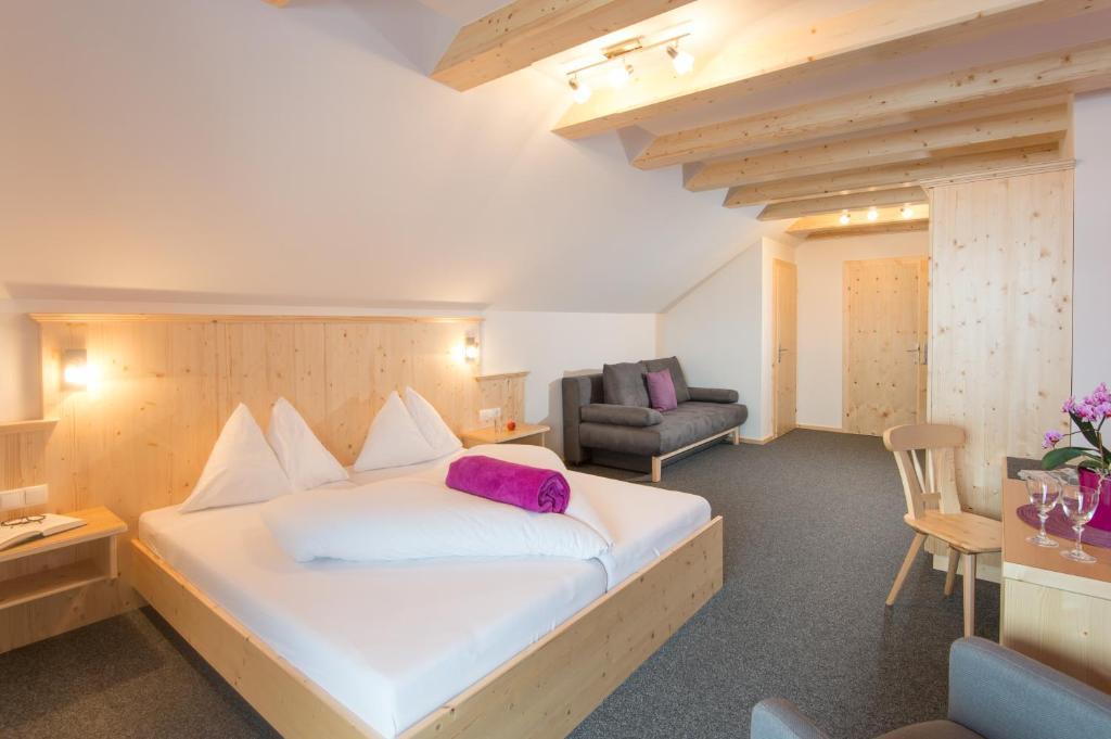 מאוטרנדורף Hotel Haus Lungau חדר תמונה